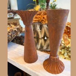 Stage/vase i rust