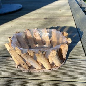 Planteskl med grove pinde